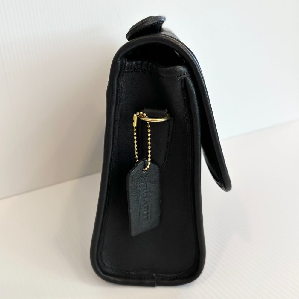 Vintage COACH Court Bag - EUC Black Leather with Brass Made pre-1994 in USA - Picture 5 of 16